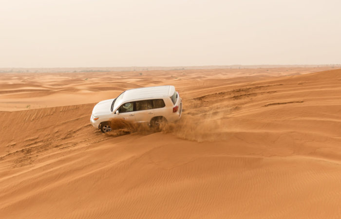 Sand-bashing-Dubai